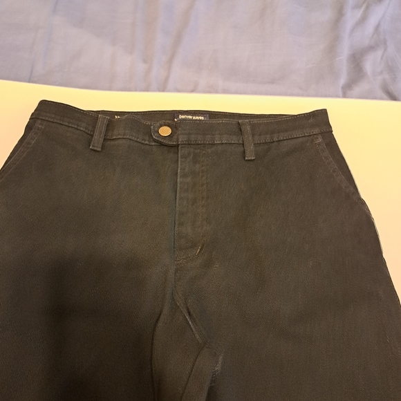 Denver Hayes Women's Jeans - Picture 2 of 5